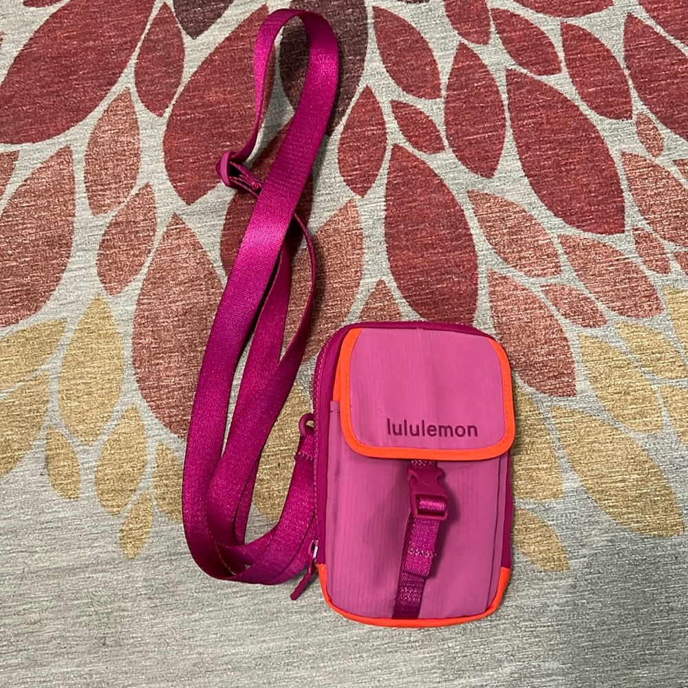 Lululemon Crossbody bag
